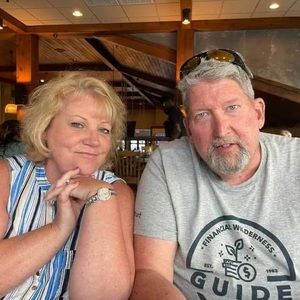 Meet your Posher, Sandy